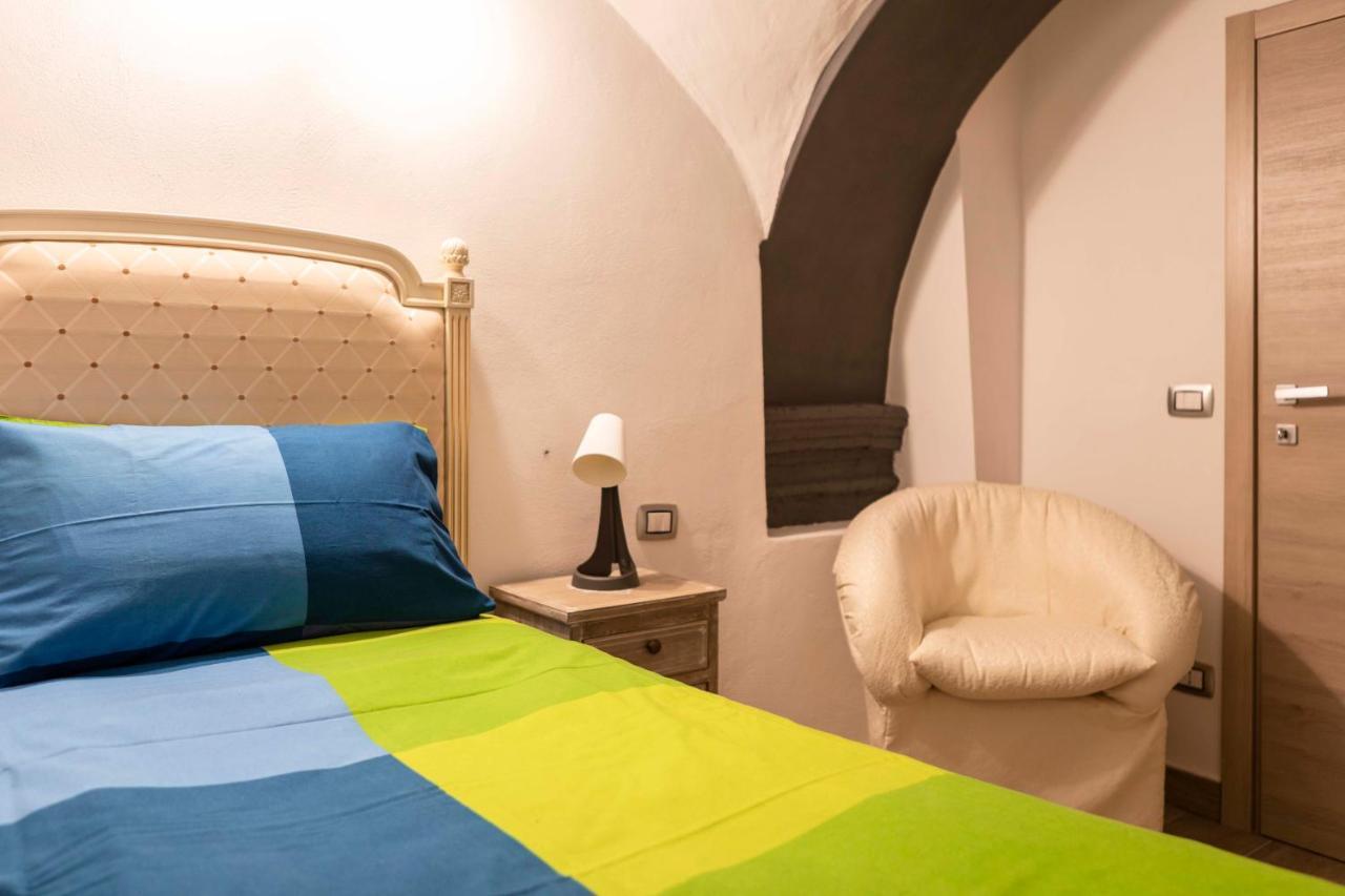 נאפולי Via Nilo 20 Apartments מראה חיצוני תמונה
