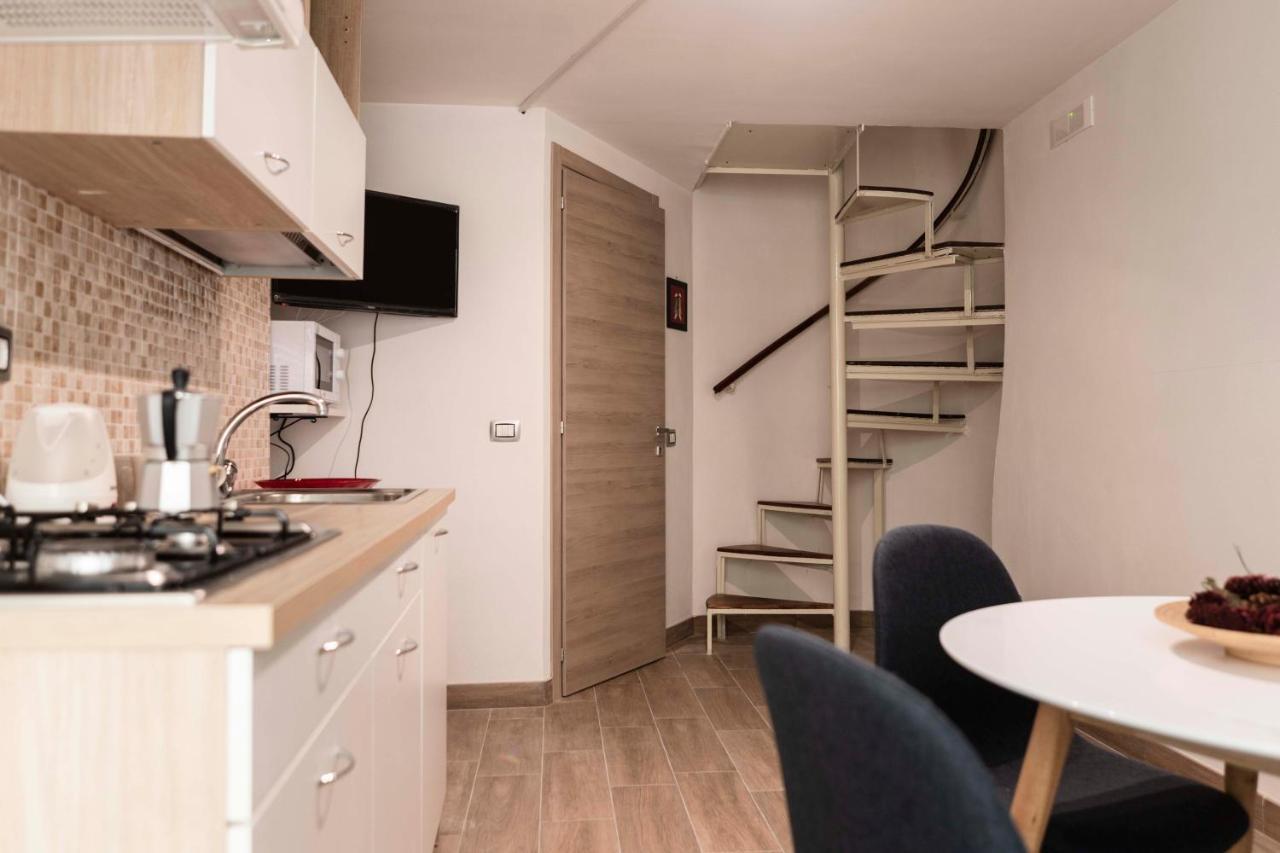 נאפולי Via Nilo 20 Apartments מראה חיצוני תמונה