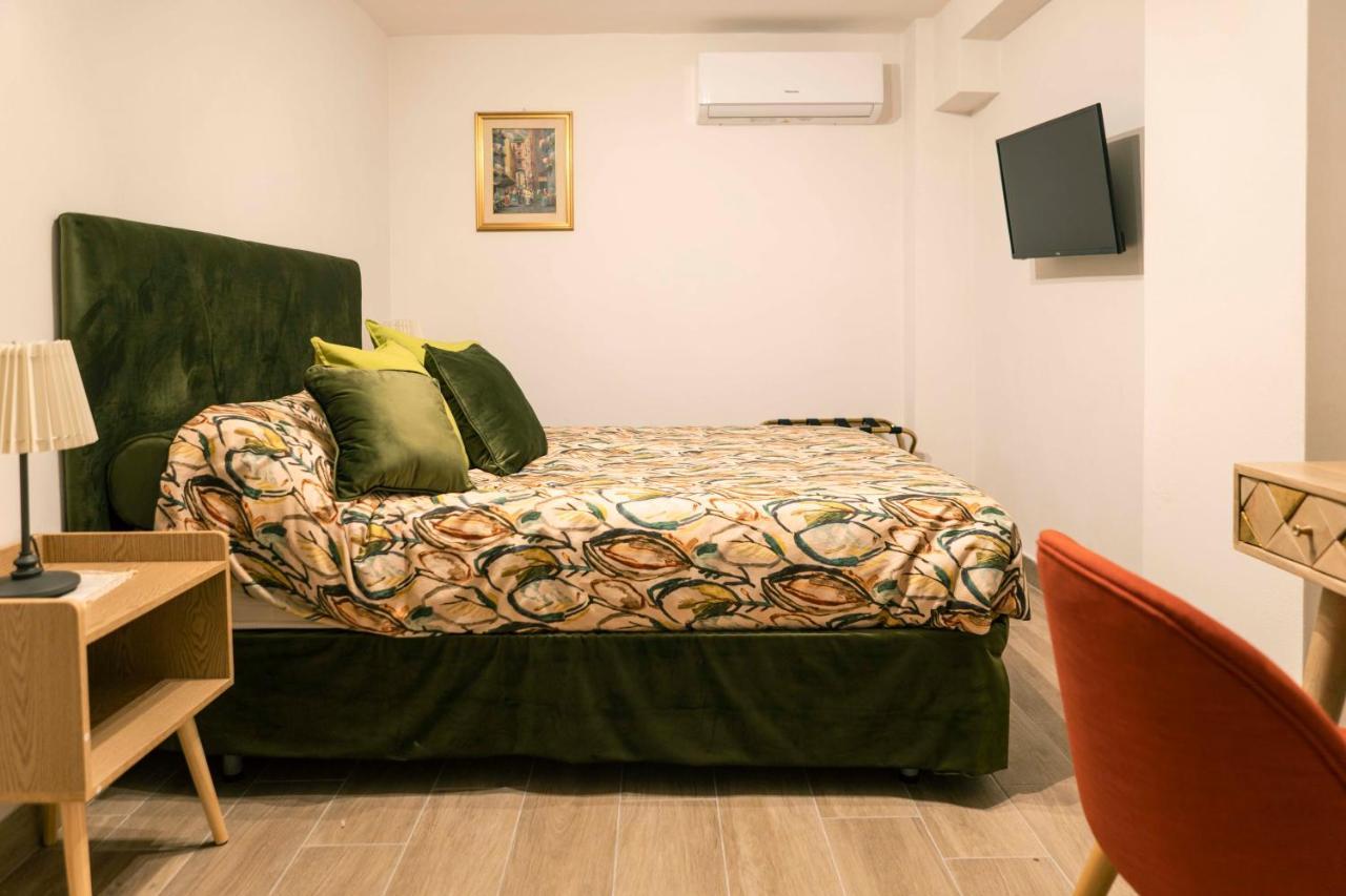 נאפולי Via Nilo 20 Apartments מראה חיצוני תמונה